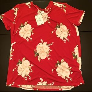 2XL Liv NWT LLR tee with bands at neck and sleeves